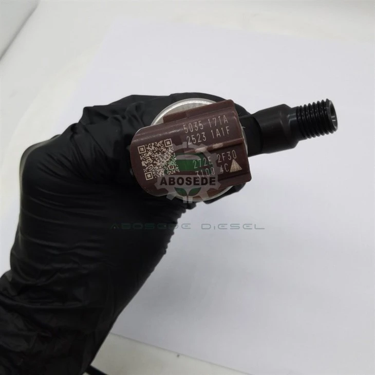 095000-7660 (23670-0R190) Common Rail Injector Controlling Combustion Noise Through Precision Injection Dynamics factory
